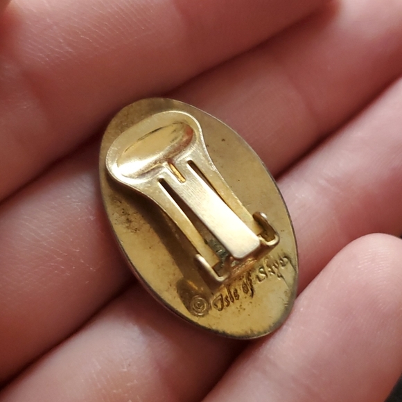 VTG Isle of Skye clip on earrings - Picture 6 of 7